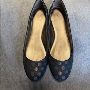 Ann Taylor Black and Gold Polka Dot Flats